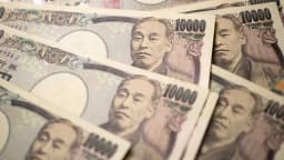 Japonya Döviz Piyasasında Yen’i Savunmaya Devam Ediyor
