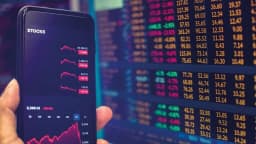 BIST 100'de satışlar açılışta da sürdü