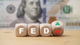 Dolar Yeniden Sahneye Çıktı: Tokyo'da Tarihi Faiz Artışı, Sidney'de Bekle-Gör Dönemi