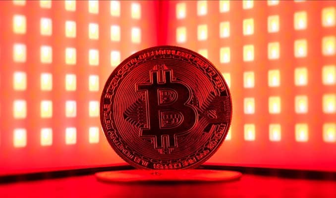 Bitcoin jeopolitik gerilimler ve arz baskısıyla 75 bin dolar altına geriledi