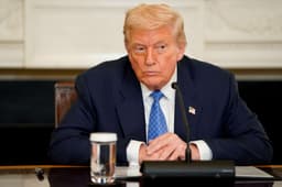 Trump: Fed Faiz Kararını Yeni Başkan Warsh'a Bırakacak, Barış ve Enerji Konularını Değerlendirdi