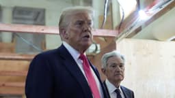 Trump, Powell'ın Fed Yönetim Kurulunda Kalıp Kalmamasını Önemsenmediğini İfade Etti