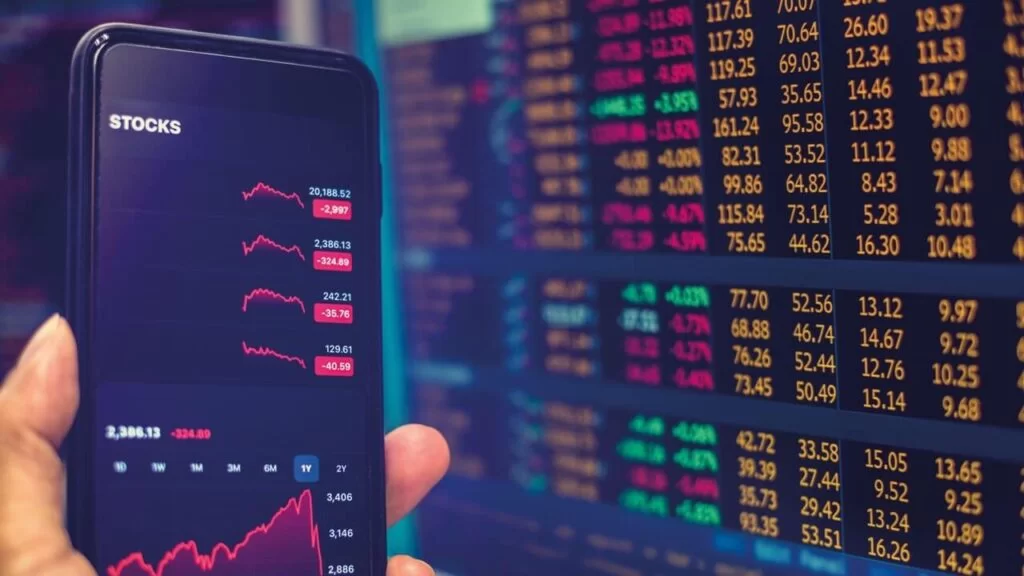 BIST 100'de satışlar açılışta da sürdü
