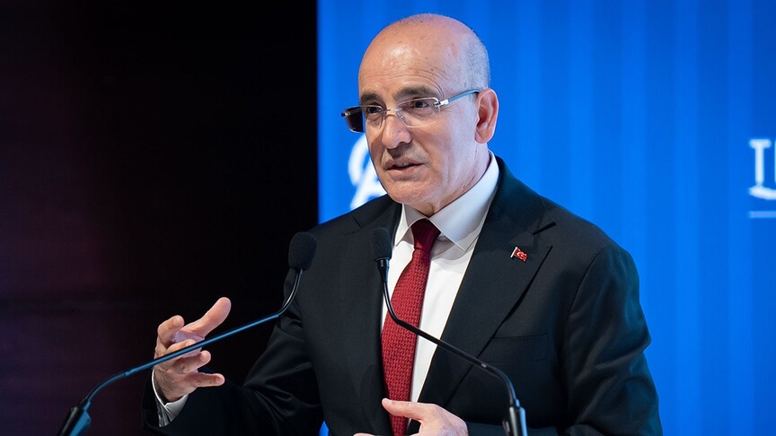 Bakan Şimşek: Mali disiplin ekonomiyi şoklara karşı güçlendiriyor, dezenflasyon sürecek