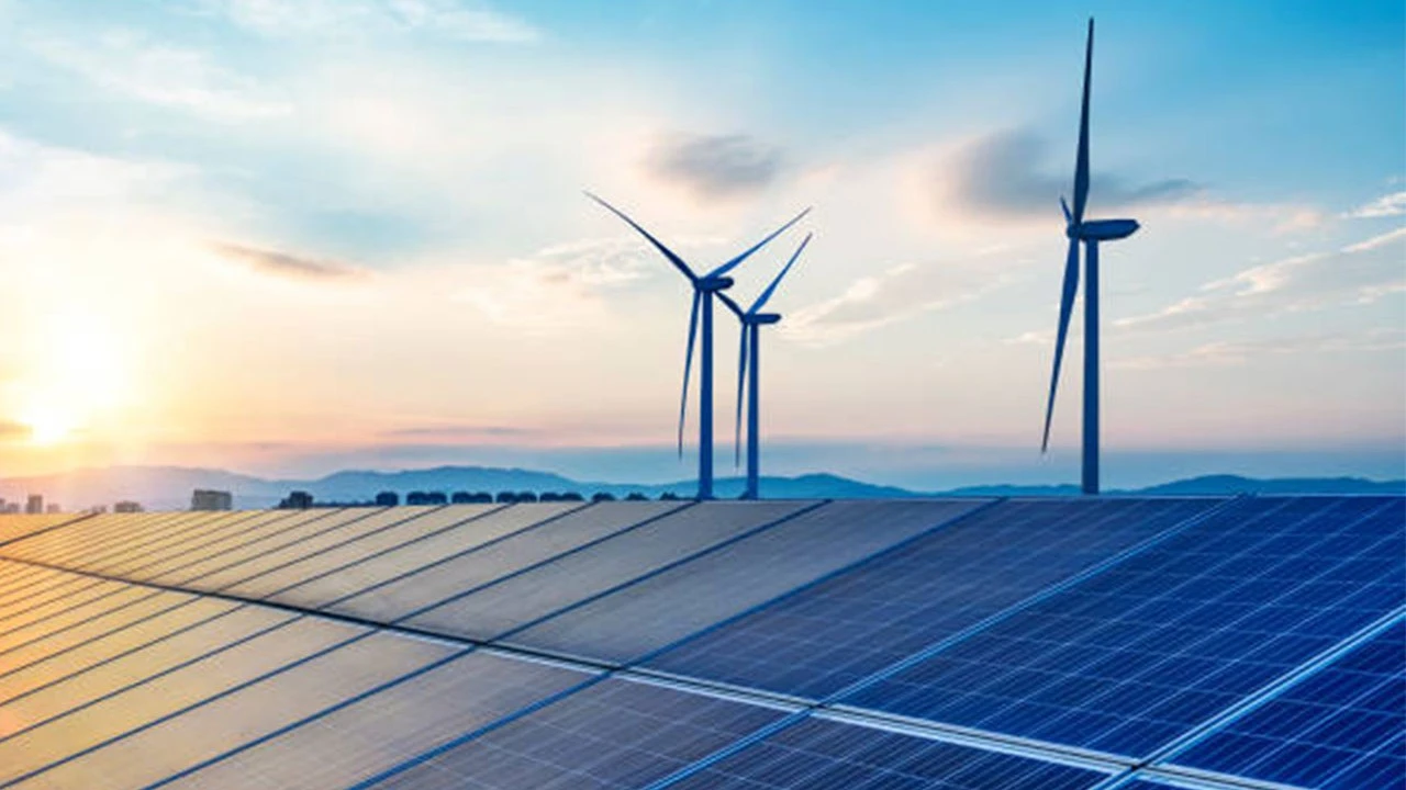 Yenilenebilir Enerji Kapasitesi 5,15 Teravata Ulaşarak 2030 Hedefinin Yarısına Yaklaştı