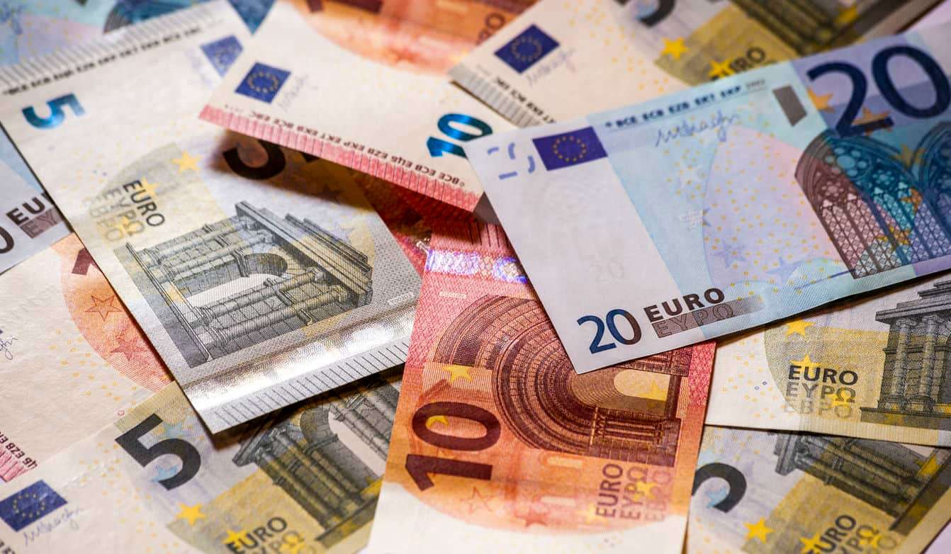 Euro Bölgesi'nde Yatırımcı Güveni Haziran Ayında Belirgin Şekilde İyileşti