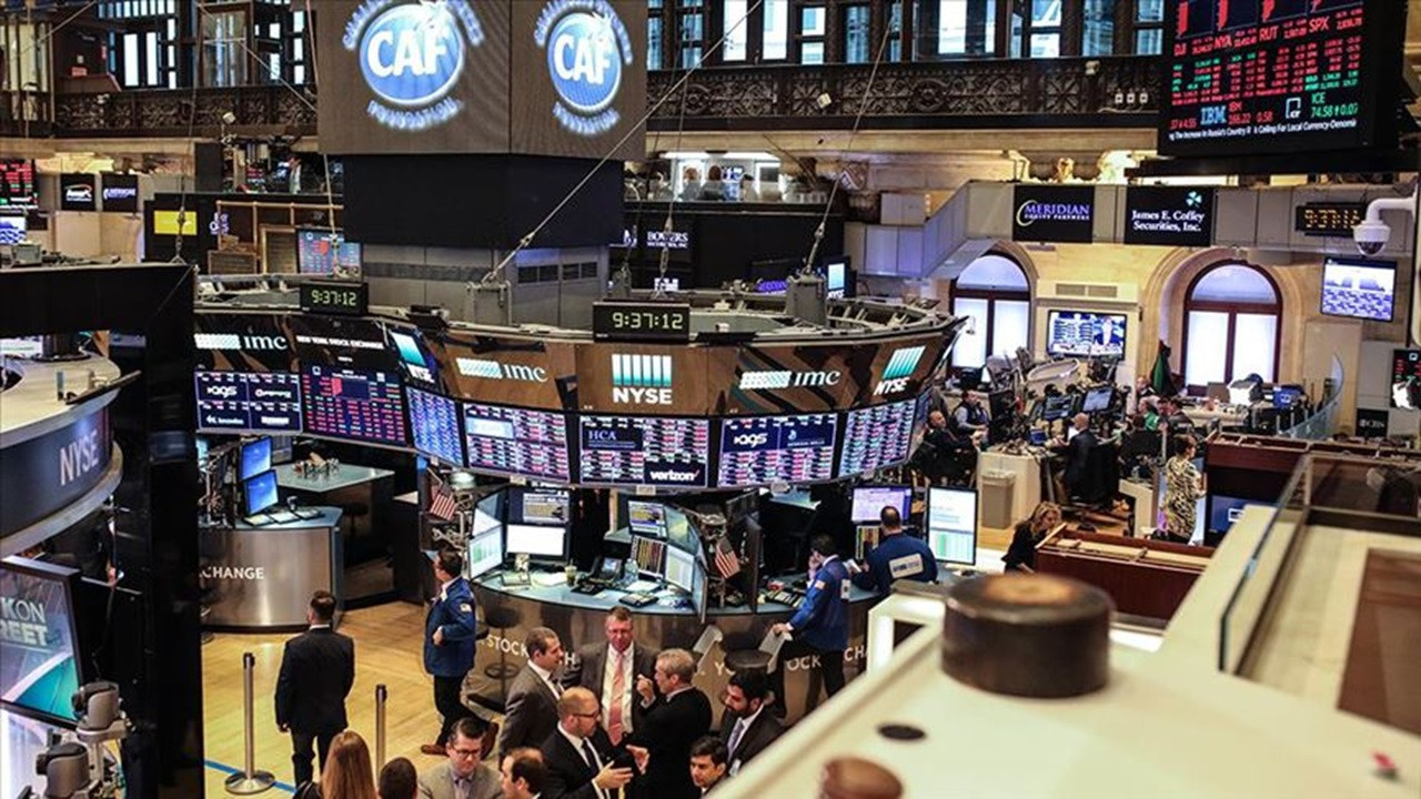 New York Borsasında Yükseliş: Dow Jones ve Diğer Endekslerde Açılış Artışları
